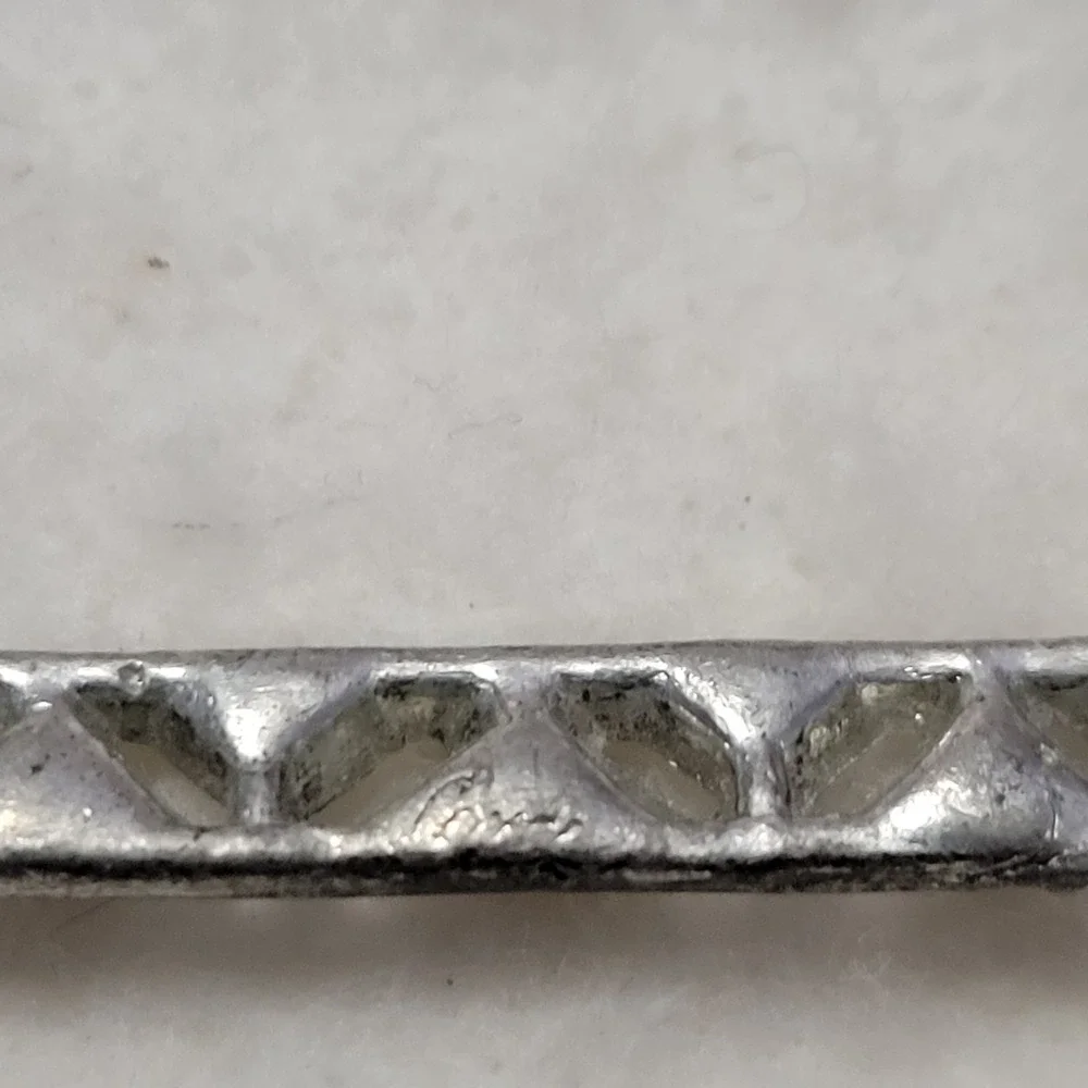 Coro crystals elegance perfect